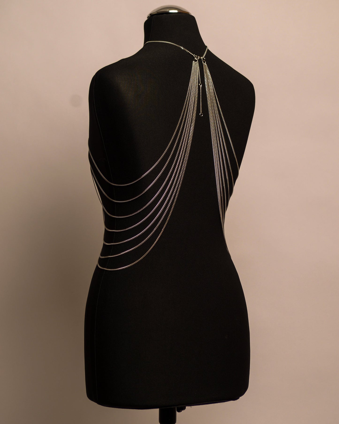 After Dark Top stainless steel body chain handgemaakt op maat