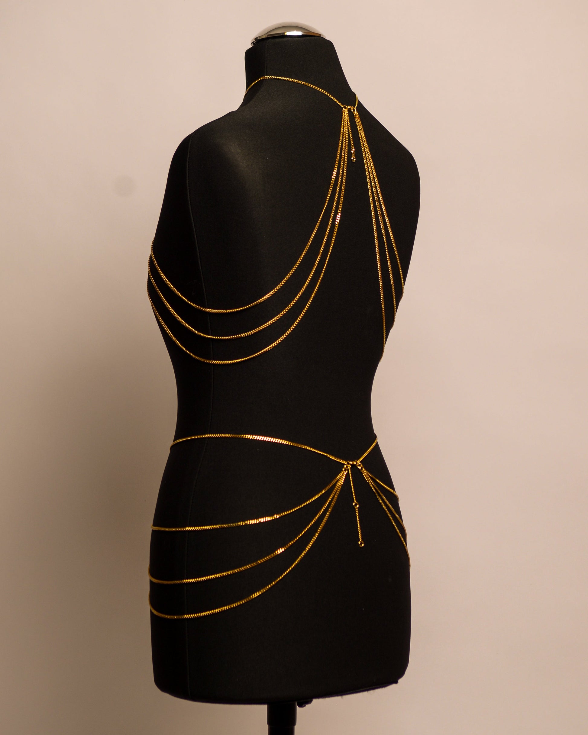 Aura Top stainless steel body chain handgemaakt op maat